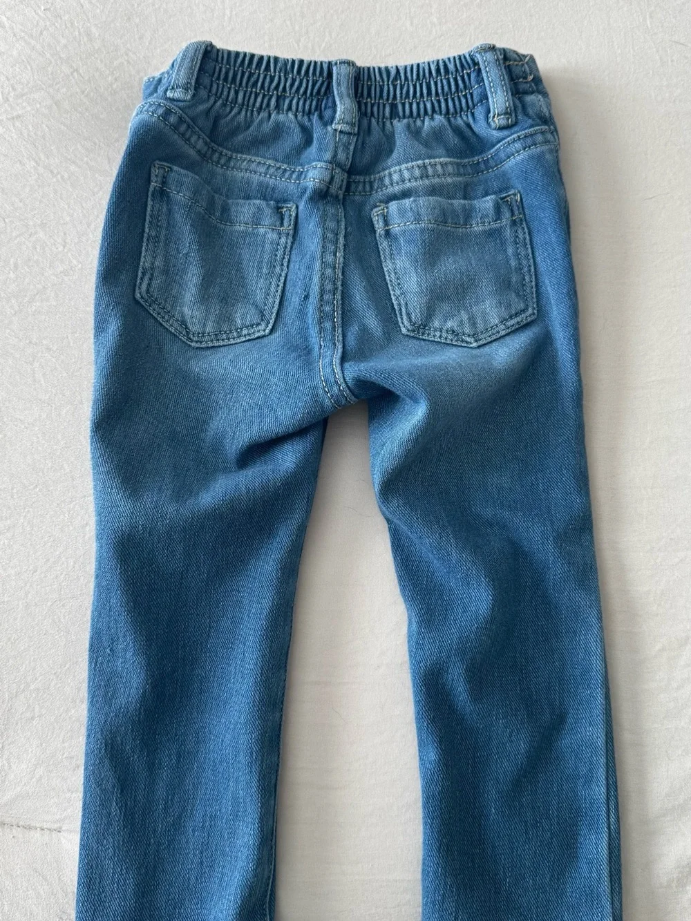 Old Navy Skinny Jeans in Medium Blue Wash